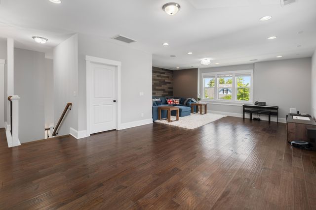 958 Foliage Lane, Charleston, SC 29412