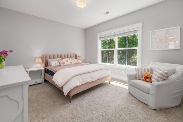 958 Foliage Lane, Charleston, SC 29412
