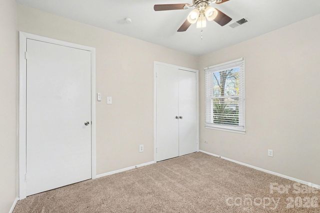 5212 Barrington Drive, Charlotte, NC 28215