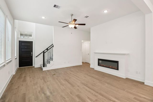 26269 E Outrider Banks Circle, Montgomery, TX 77316