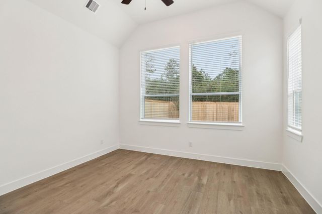 26269 E Outrider Banks Circle, Montgomery, TX 77316