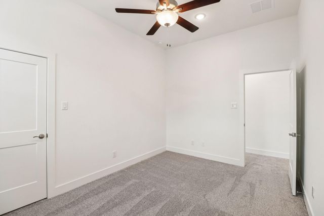 26269 E Outrider Banks Circle, Montgomery, TX 77316