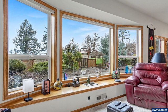 3393 NW Summerhill Pl, Albany, OR 97321