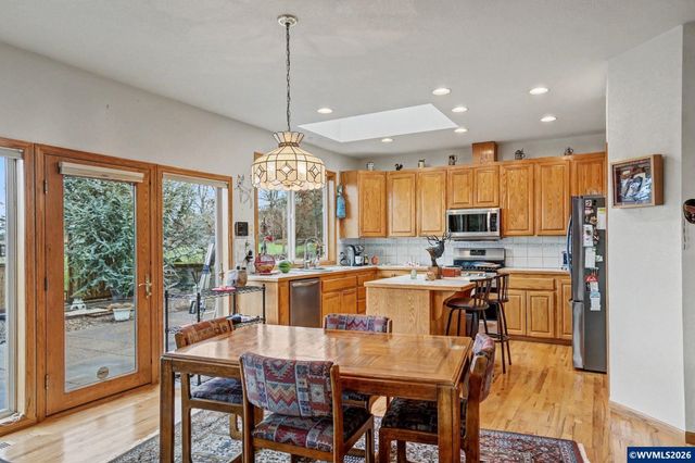 3393 NW Summerhill Pl, Albany, OR 97321