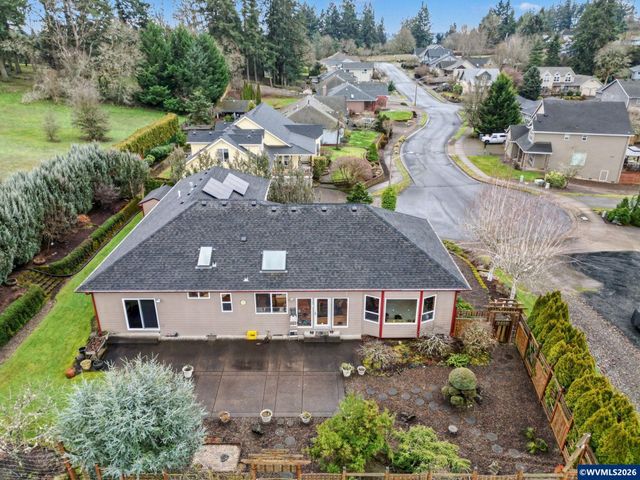 3393 NW Summerhill Pl, Albany, OR 97321