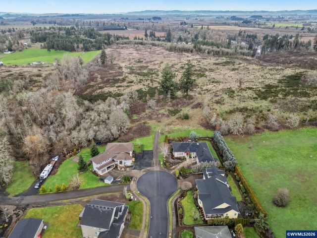 3393 NW Summerhill Pl, Albany, OR 97321