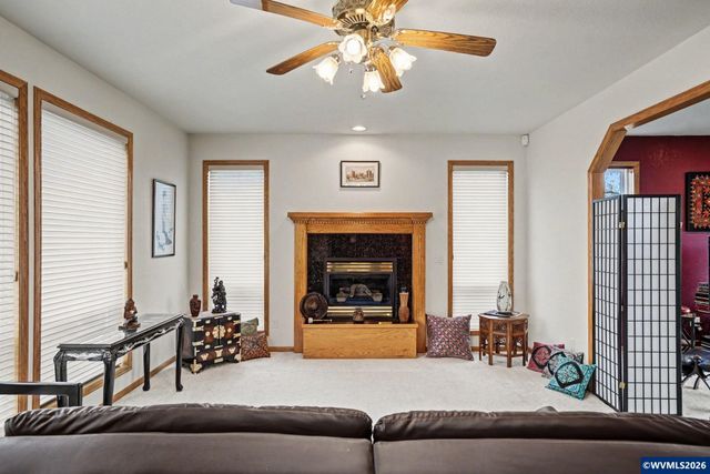 3393 NW Summerhill Pl, Albany, OR 97321