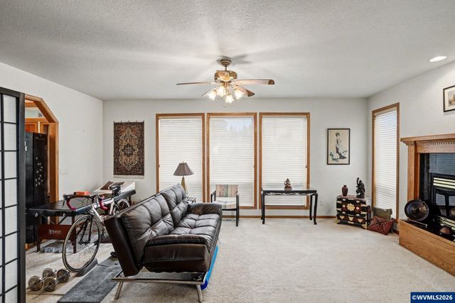 3393 NW Summerhill Pl, Albany, OR 97321