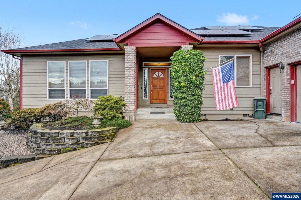 3393 NW Summerhill Pl, Albany, OR 97321