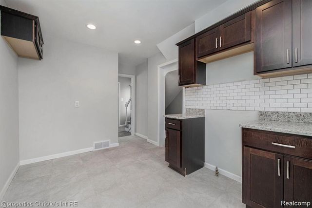 17167 Kentucky Street, Detroit, MI 48221