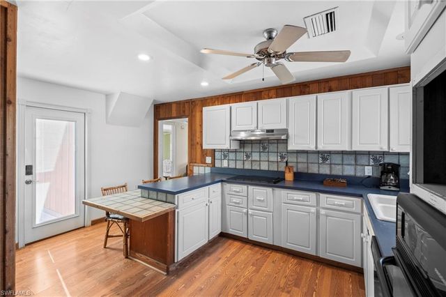 210 Miramar ST, Fort Myers Beach, FL 33931