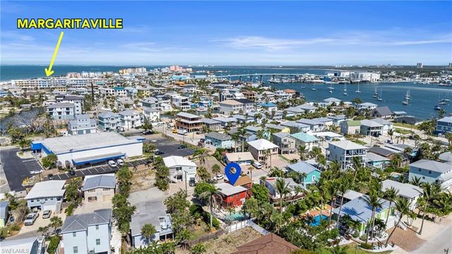 210 Miramar ST, Fort Myers Beach, FL 33931
