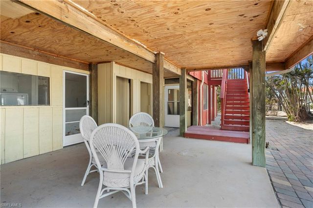 210 Miramar ST, Fort Myers Beach, FL 33931