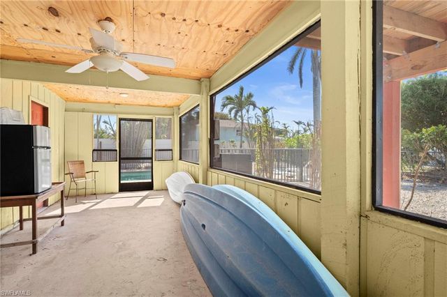 210 Miramar ST, Fort Myers Beach, FL 33931