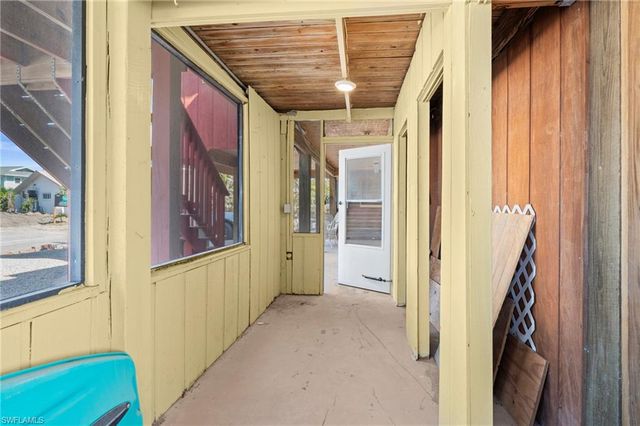 210 Miramar ST, Fort Myers Beach, FL 33931