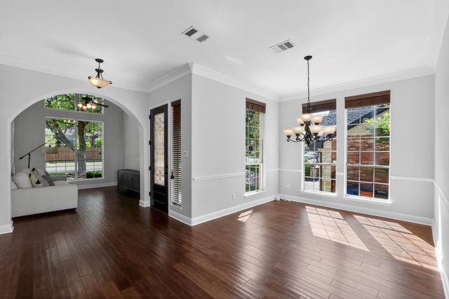 7320 Mitra DR, Austin, TX 78739