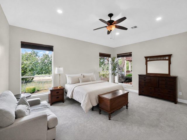 7320 Mitra DR, Austin, TX 78739
