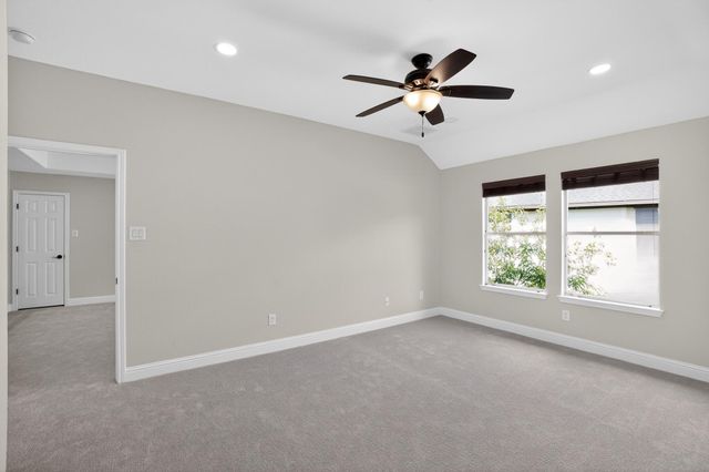 7320 Mitra DR, Austin, TX 78739