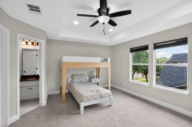 7320 Mitra DR, Austin, TX 78739