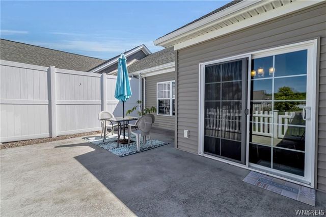 5665 Southwestern Boulevard 49C, Hamburg, NY 14075