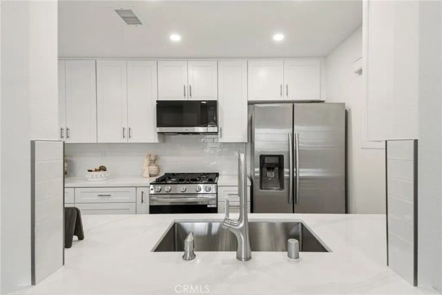 55 Via Cresta, Rancho Santa Margarita, CA 92688