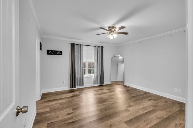 692 Milky Way Dr, Pulaski, TN 38478