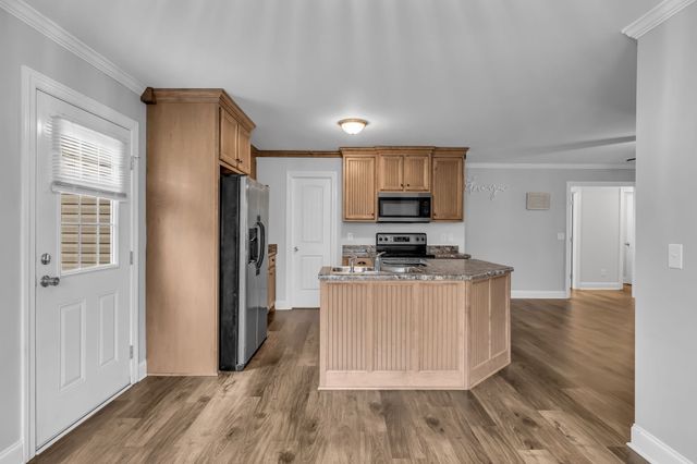 692 Milky Way Dr, Pulaski, TN 38478