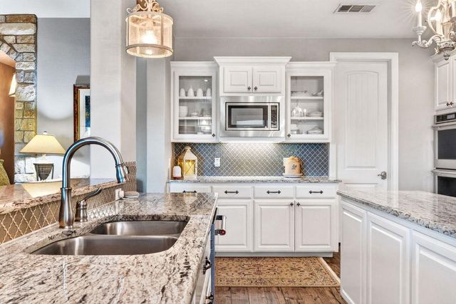 5032 Wilderness CV, Georgetown, TX 78633