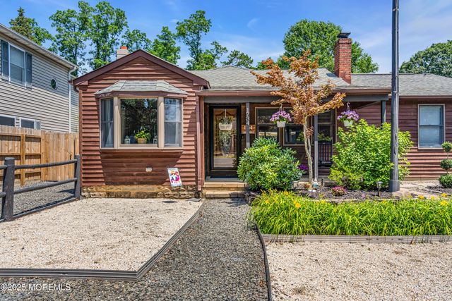 1734 Lakeside Drive S, Forked River, NJ 08731