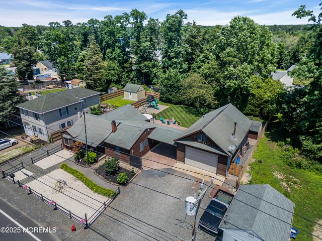 1734 Lakeside Drive S, Forked River, NJ 08731