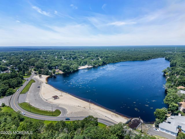 1734 Lakeside Drive S, Forked River, NJ 08731