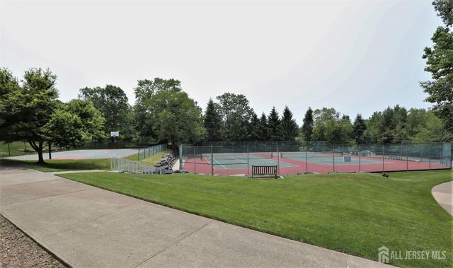302 Wellington Park Drive, South Brunswick, NJ 08540