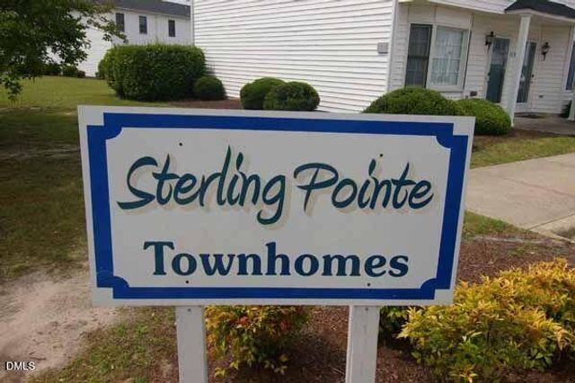 3803 Sterling Pointe Drive Q1, Winterville, NC 28590