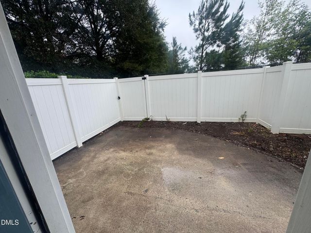 3803 Sterling Pointe Drive Q1, Winterville, NC 28590