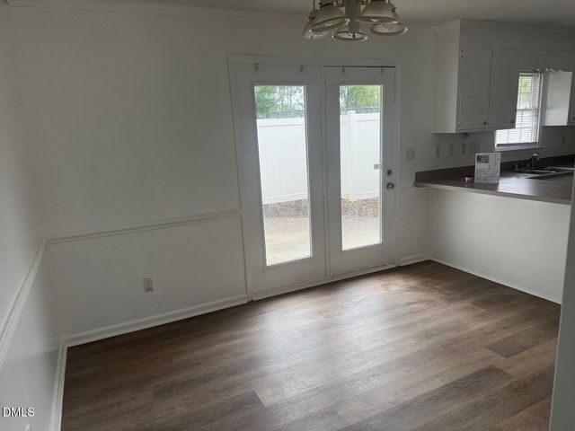 3803 Sterling Pointe Drive Q1, Winterville, NC 28590