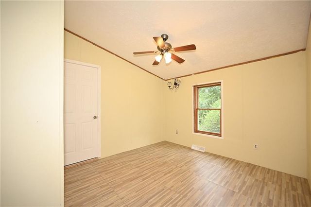 330 SE 240th Street, Plattsburg, MO 64477