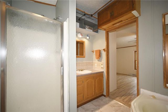 330 SE 240th Street, Plattsburg, MO 64477