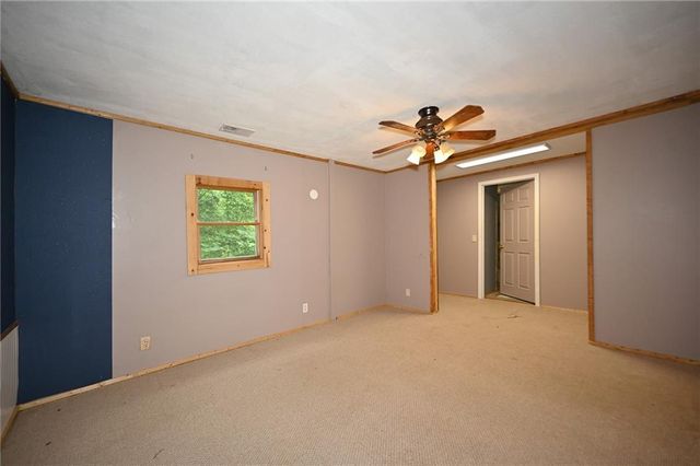 330 SE 240th Street, Plattsburg, MO 64477