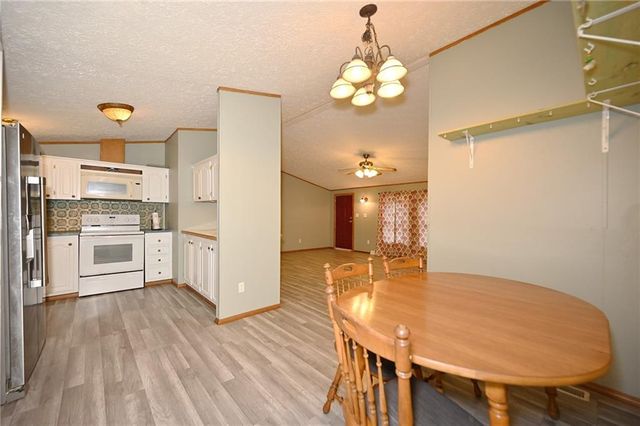 330 SE 240th Street, Plattsburg, MO 64477