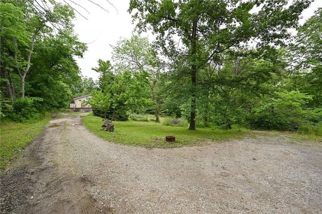 330 SE 240th Street, Plattsburg, MO 64477