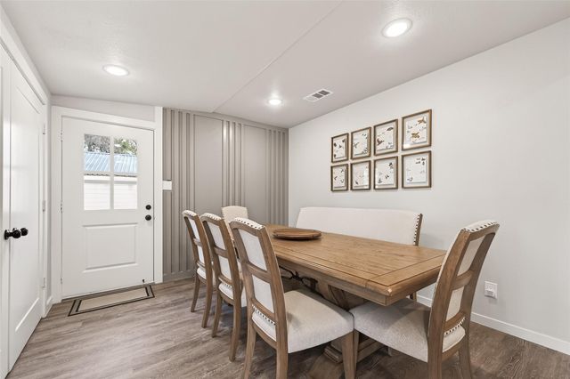 1047 Dungens Mill Road, Columbus, TX 78934