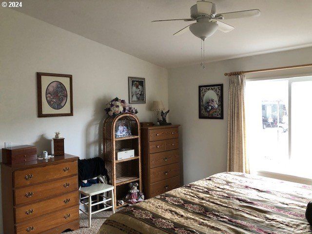 5956 BUCKHORN Rd, Roseburg, OR 97470