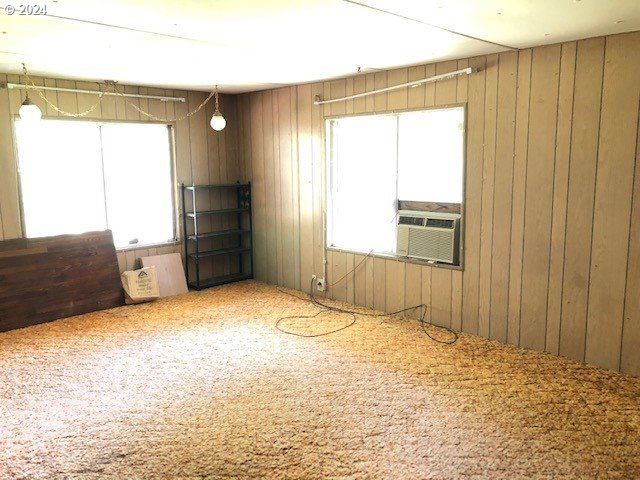 5956 BUCKHORN Rd, Roseburg, OR 97470