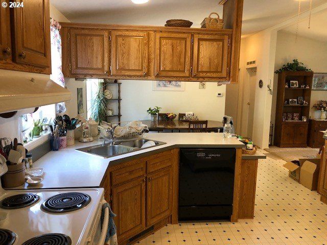 5956 BUCKHORN Rd, Roseburg, OR 97470