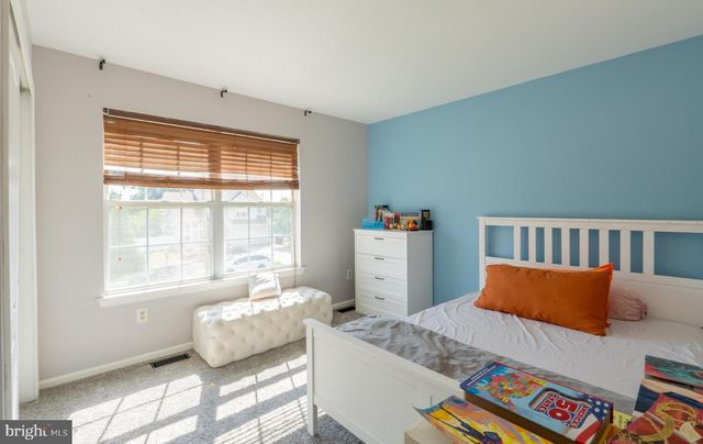 188 ORLANDO DR, Sicklerville, NJ 08081
