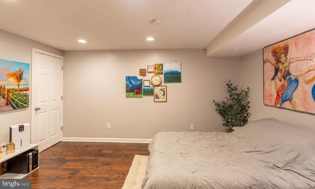 188 ORLANDO DR, Sicklerville, NJ 08081