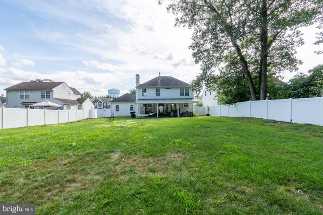188 ORLANDO DR, Sicklerville, NJ 08081