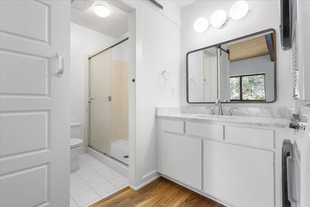 19100 Crest Ave 100, Castro Valley, CA 94546