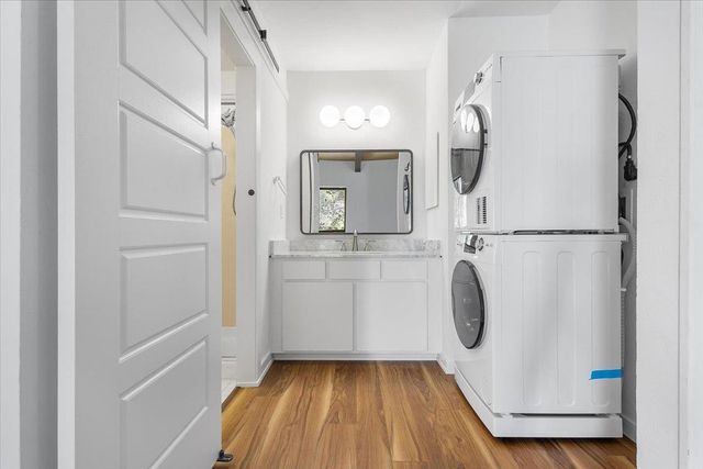 19100 Crest Ave 100, Castro Valley, CA 94546