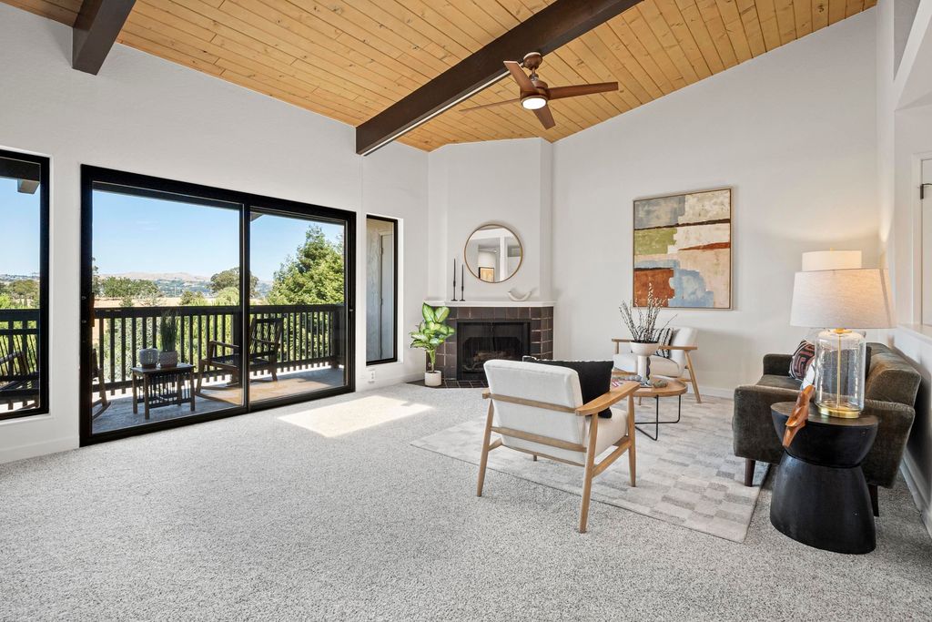 19100 Crest Ave 100, Castro Valley, CA 94546